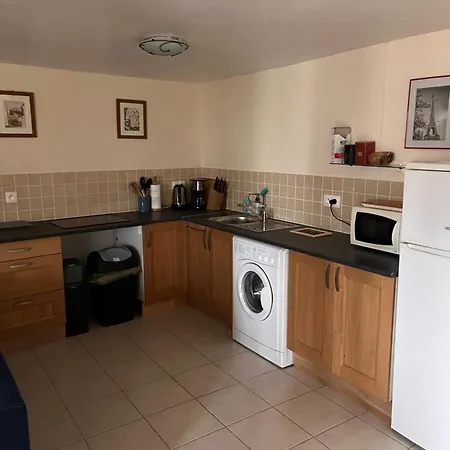 Le Plantier 1 Апартаменты Beaulieu-sur-Sonnette